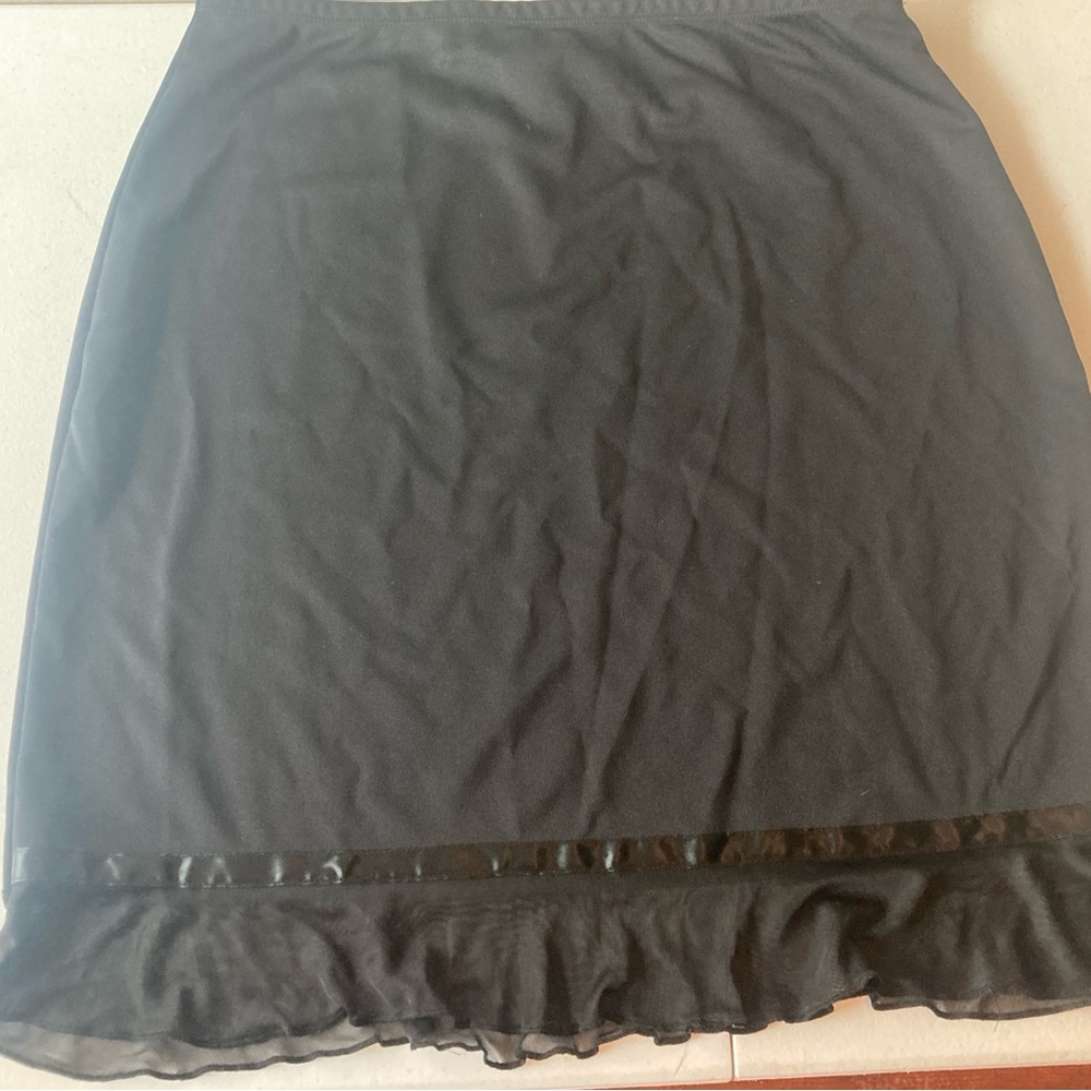 Fresh Black Ruffled Pencil Mini Skirt